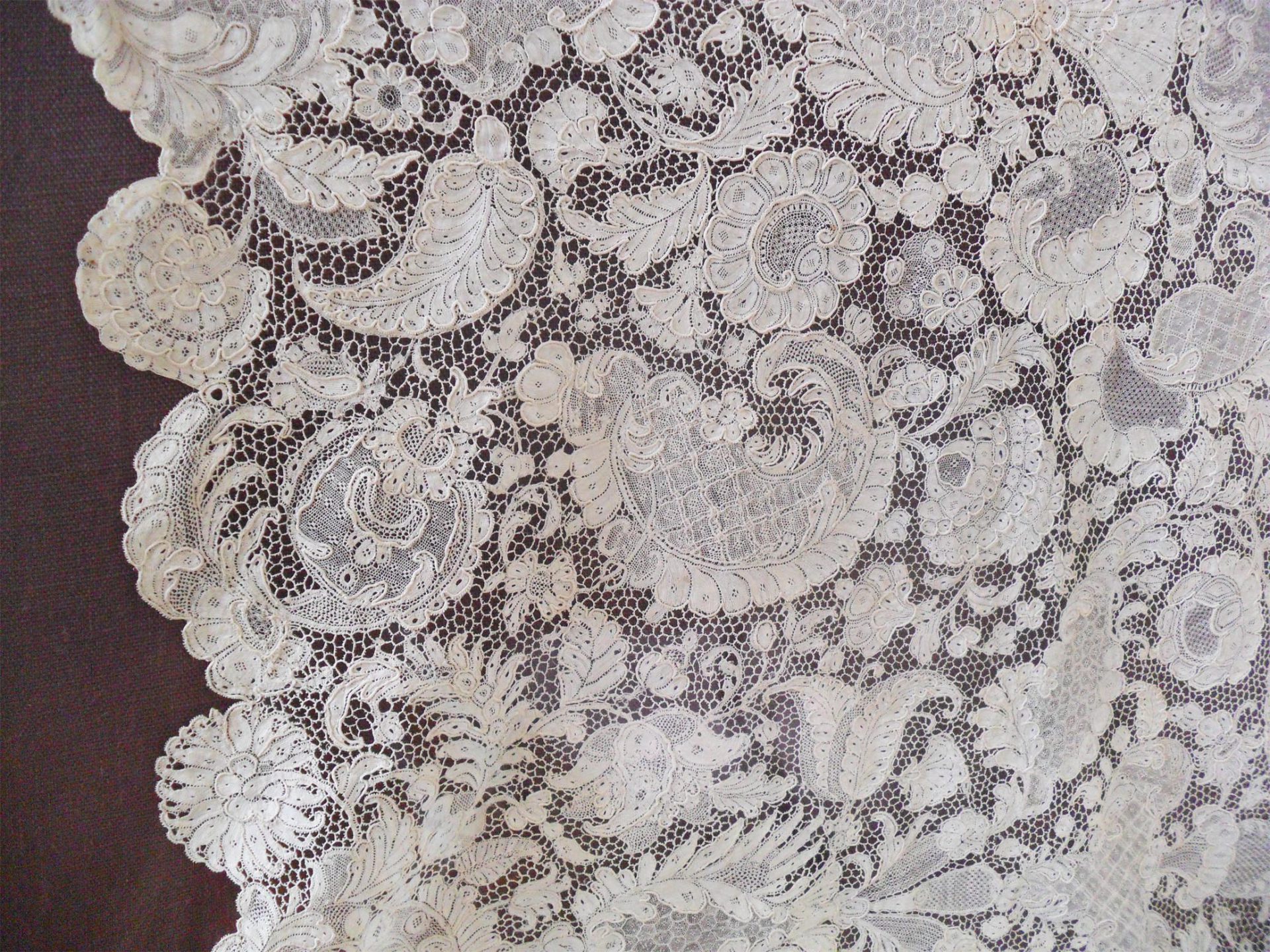 venetian lace fabric