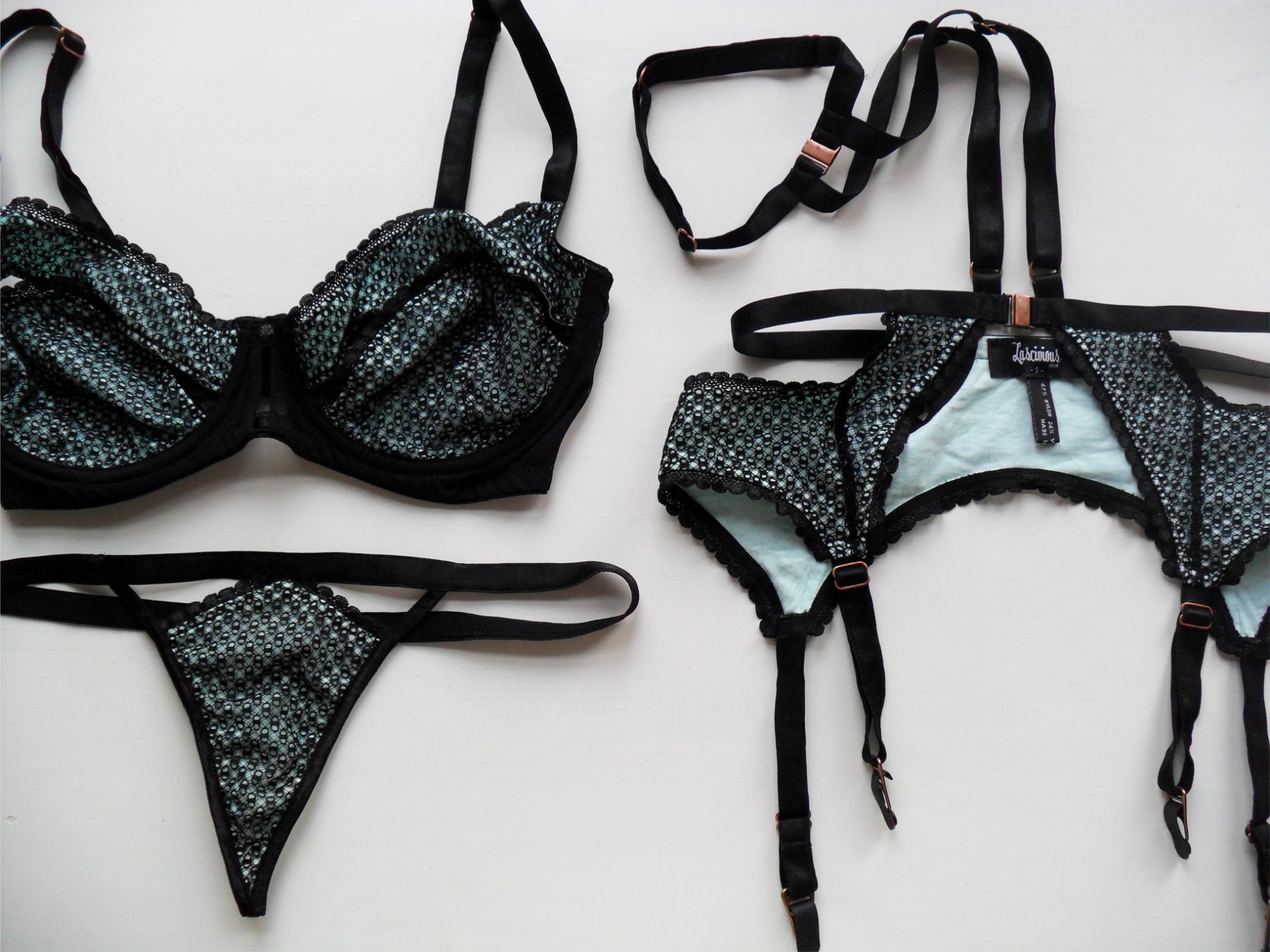 Review: Lascivious Liana bra, thong and harness suspender belt