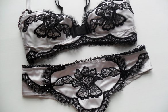 Review: Pleasure State Glimmer Bra & Knickers