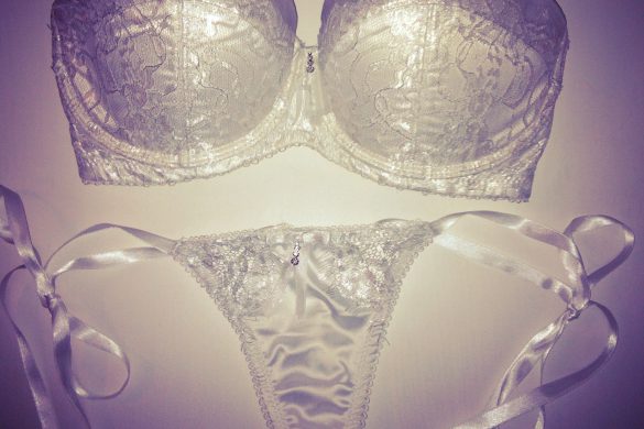 Review: Ann Summers Estelle Bra & Tie-Side Thong