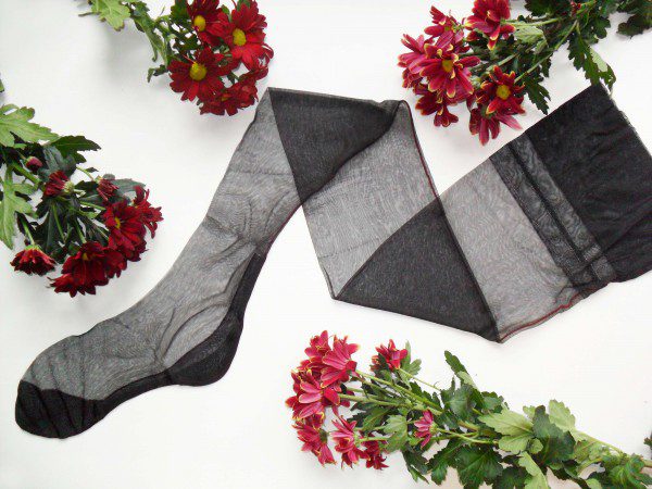 Christel-hosiery-review-600x450