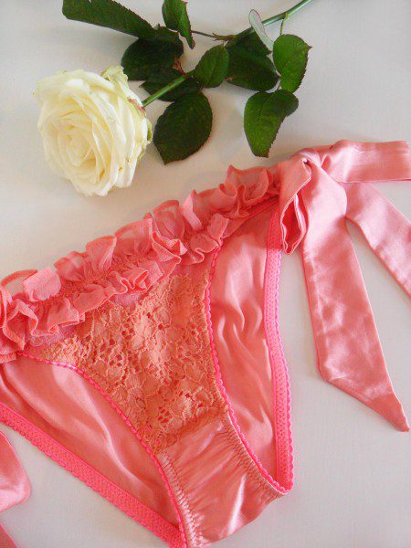 La-Lilouche-Lana-tie-side-knickers-review-450x600