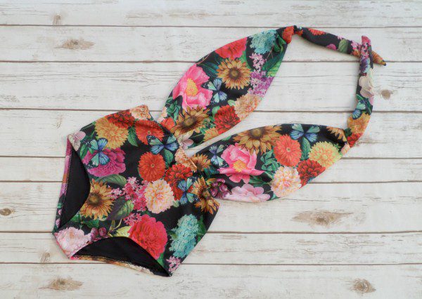 bikiniboo-floral-print-halter-swimsuit-600x426