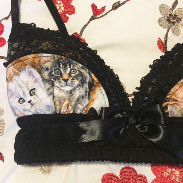 Black Lace Halloween Kitty Bra With Metallic Purple Accents Pick Your Size  -  Canada