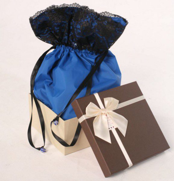 sophiesol-blue-lingerie-bag-luxury-578x600