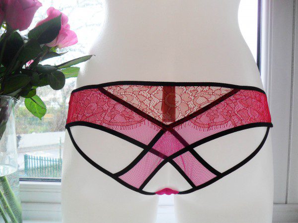 Lingerie Review: Agent Provocateur Megan Bra Set & Dark Pink/Champagne  Stockings