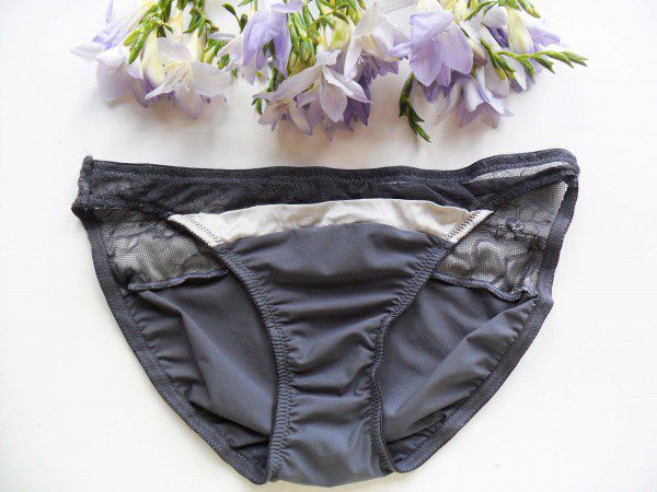 all-undone-queenie-knickers-review-600x450