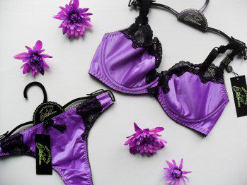 This '80s-inspired bra designed by Dita Von Teese is back in stock so OBV  we need it