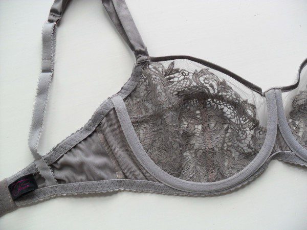 fleur-of-england-bra-review-600x450