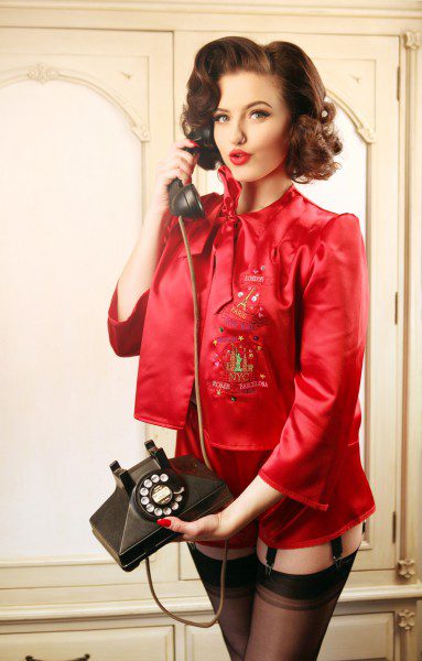 glitter-and-the-moon-red-satin-vintage-style-bed-jacket-383x600