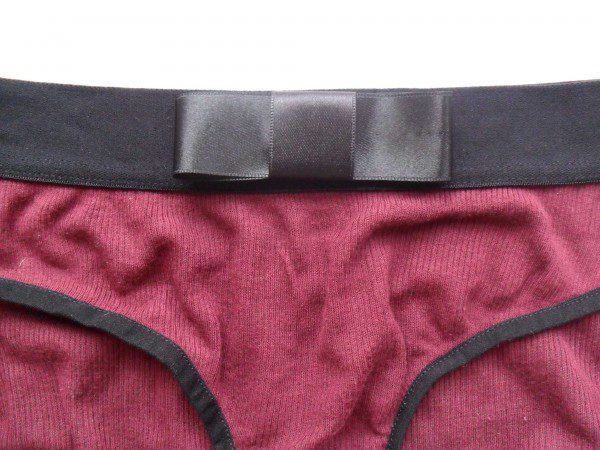 kriss-soonik-emily-knickers-satin-bow-600x450