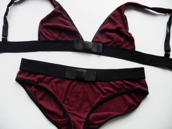 kriss-soonik-bra-set-review-600x450