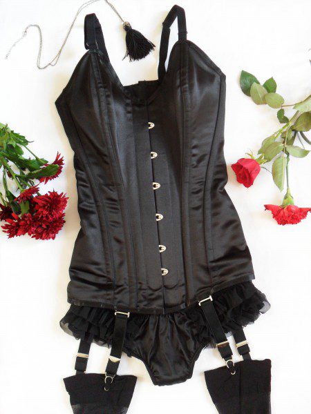 HOW TO MAKE LACE UP CORSET BACK WITH MODESTY PANEL AND EYELET- How