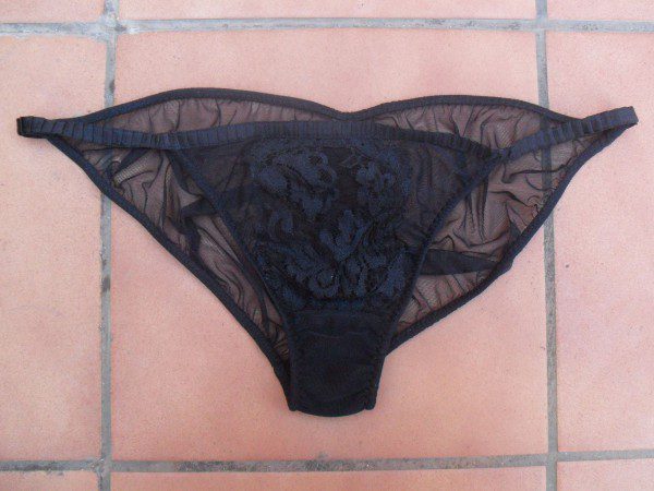 zo-lingerie-azure-knickers-review-600x450