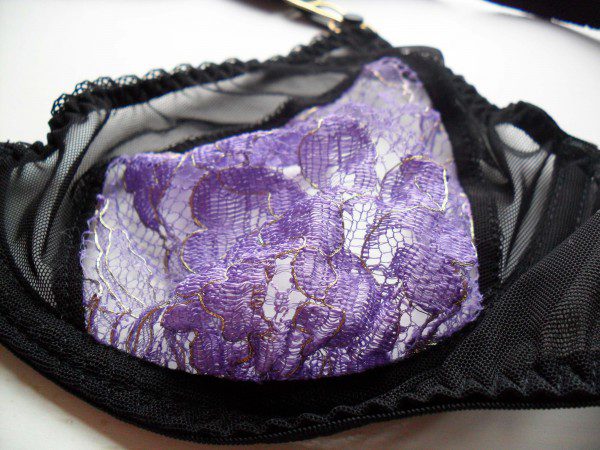 belle-et-bonbon-emilia-bra-review-600x450