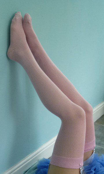 Hosiery for Sensitive Skin - 5 Alternatives to Nylon