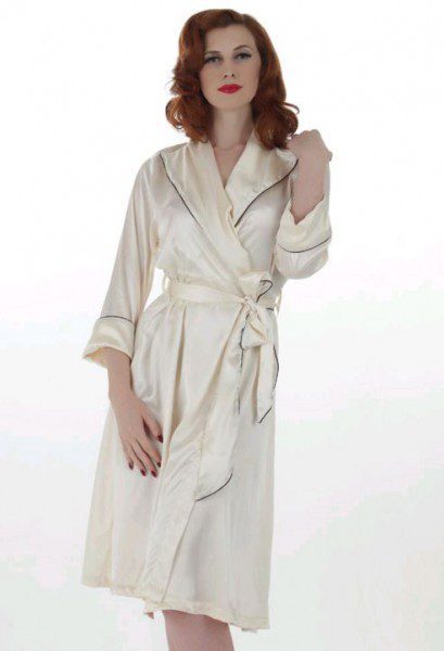 what-katie-did-satin-dressing-gown-409x600