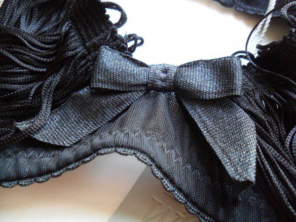 made-by-niki-string-bra-close-up-600x450