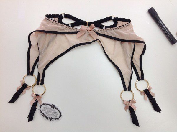 bordelle-suspender-belt-600x448