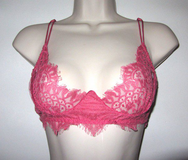 janet-reger-pink-silk-lace-bra-600x510