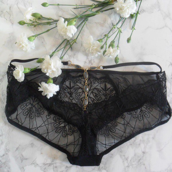 Lingerie Review] Escora Zohra 1/4 cup bra & brief set : r/LingerieAddiction