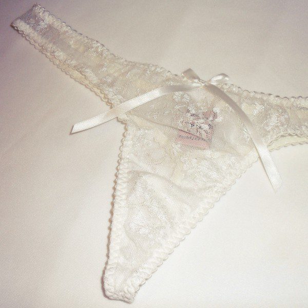 made-by-niki-classics-ivory-lace-bra-thong-6-600x600