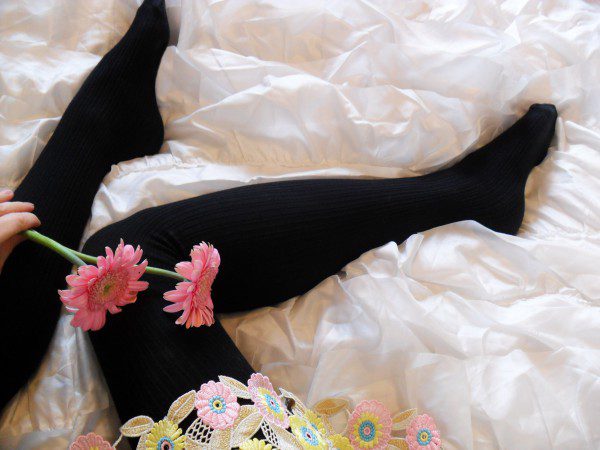 Sheer tights review: Gabrielle tries Charnos 24/7 15 denier tights. -  Fashionmylegs : The tights and hosiery blog