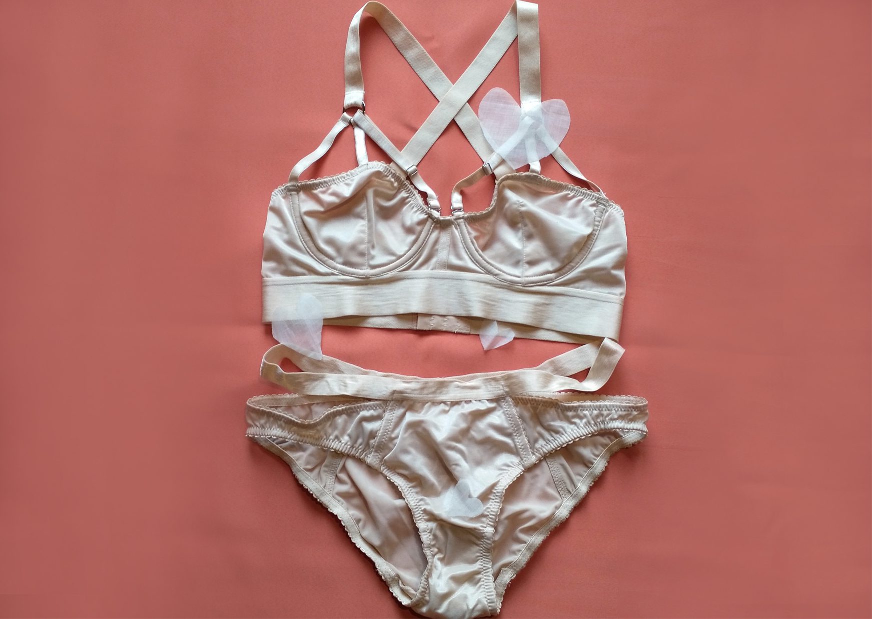 Lingerie Review: Lonely Lulu Underwired Bra & Knickers Set