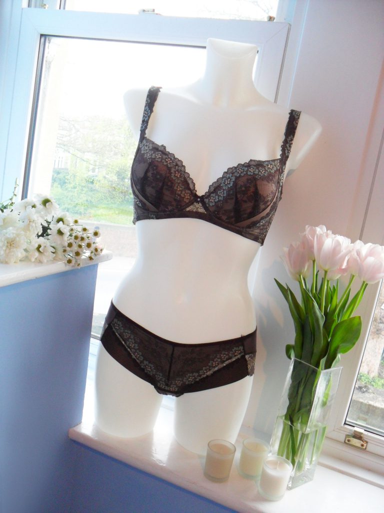 Lingerie Review: Satami & Sheree Plunge Bra & Knicker Sets