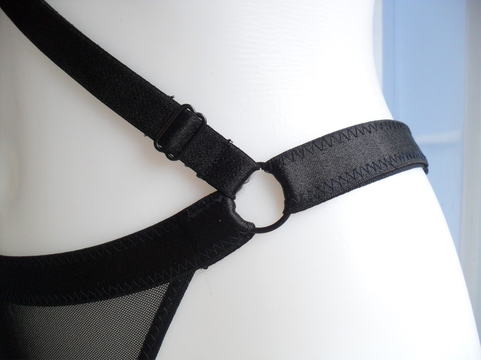 Review: Bordelle Thorn Racer-Back Bra & Thong