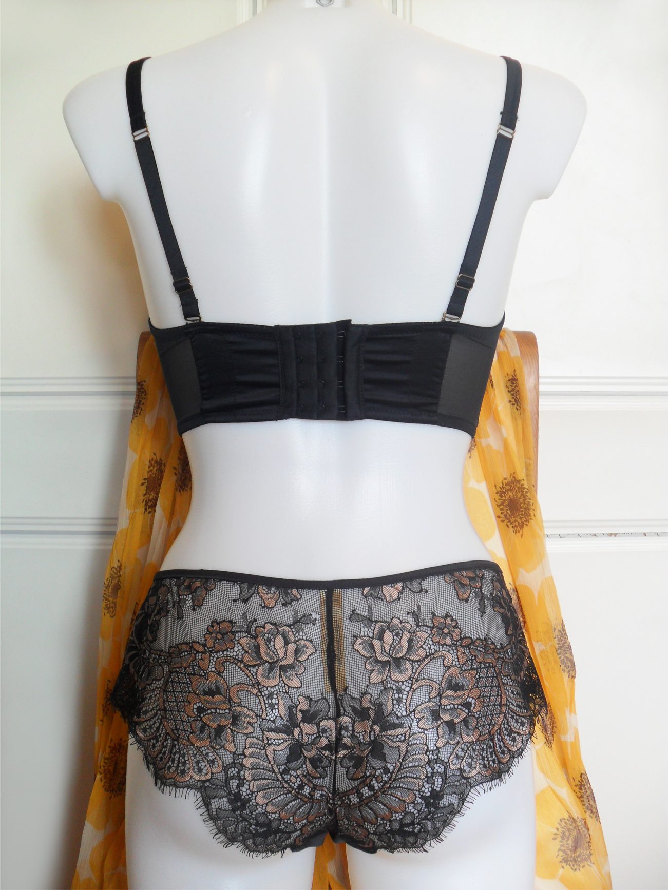 Lingerie Review: Hunkemöller Kiara Longline Strapless Bra & Boxer