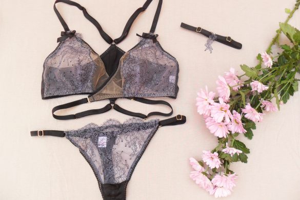 Lingerie Review: Sofía Luzón Gaia Bralette & Thong Set