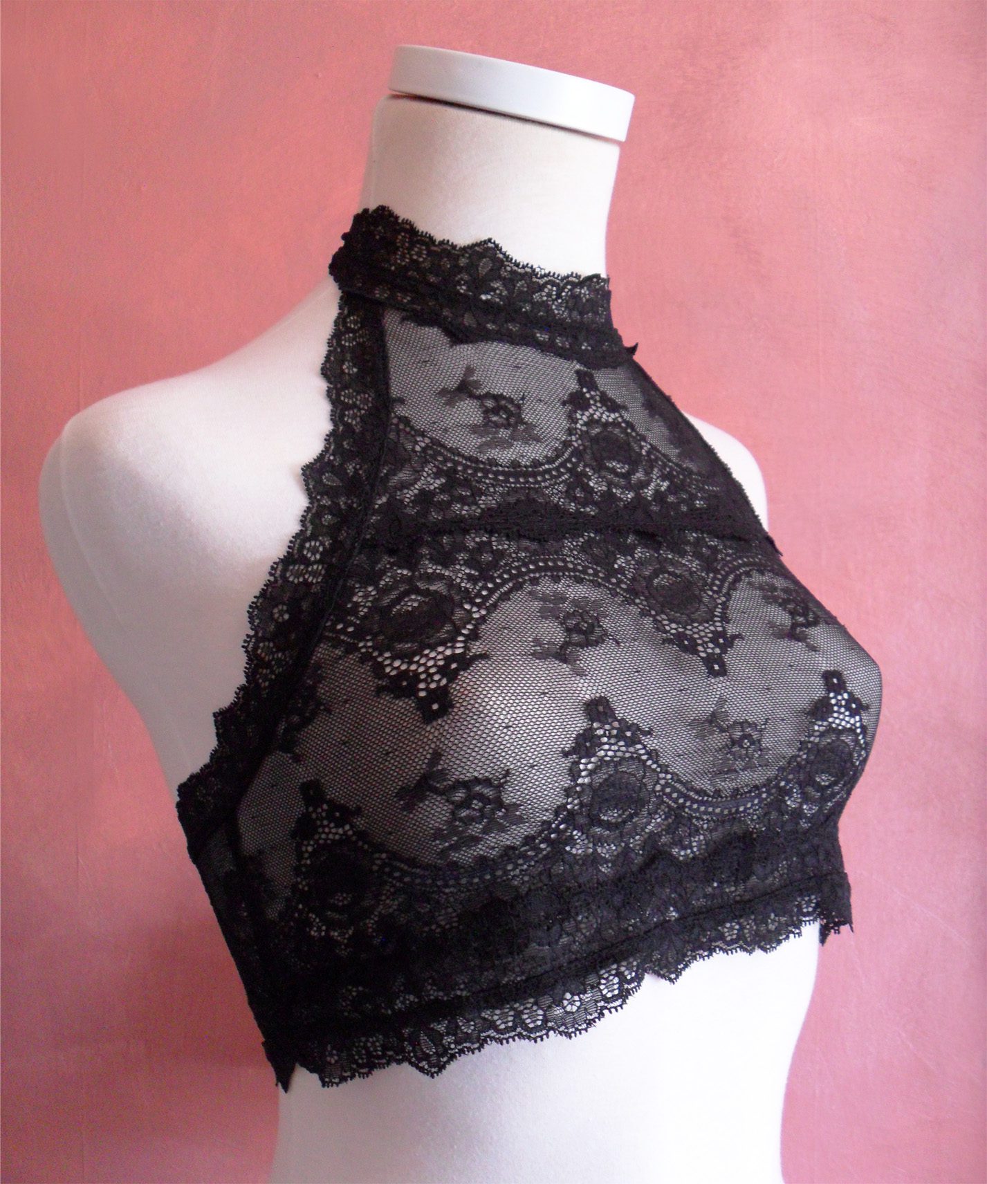 Lingerie Review: Brighton Lace Lou Lou Halter Bralette & Knickers