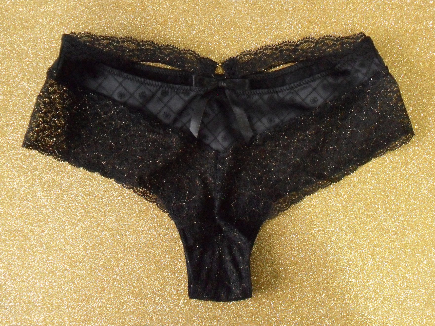 Lingerie Review: Aubade 'Femme Aubade' Plunge Bra & St Tropez Brief