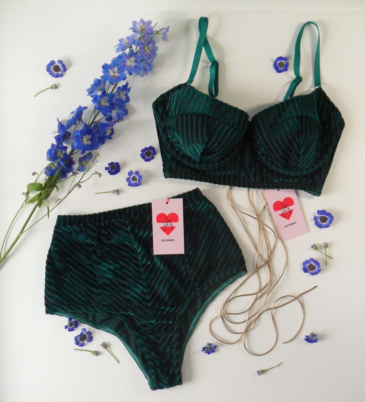 Lingerie Review: loveJilty Hermiona Bustier Bra & High Waist