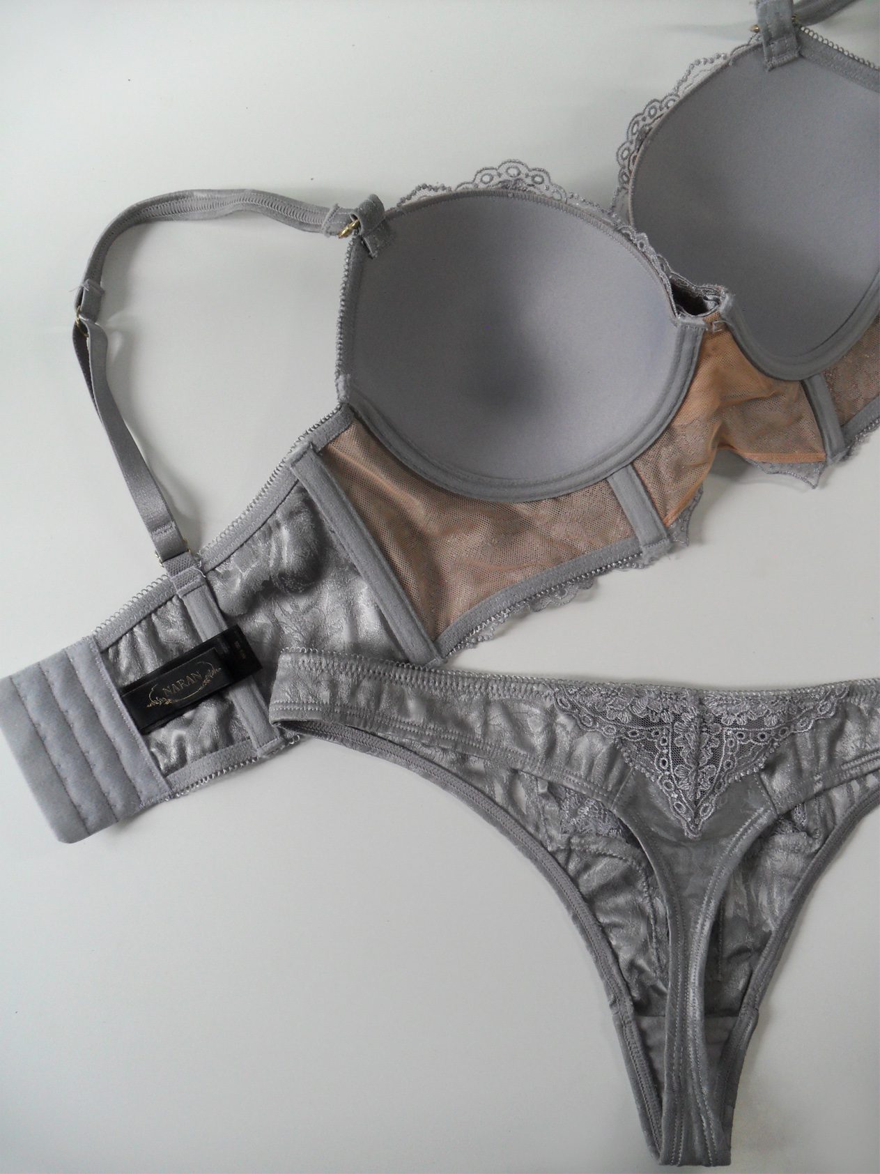 Lingerie Review: Fréolic London Silk & Lace Bra Set