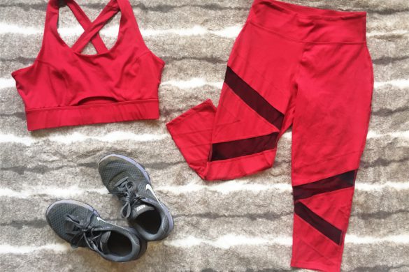 Review: Wolf & Whistle Cross Back Sports Bra & Mesh Panel Leggings