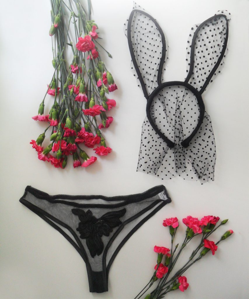 Lingerie Review: Empress Mimi Subscription Box