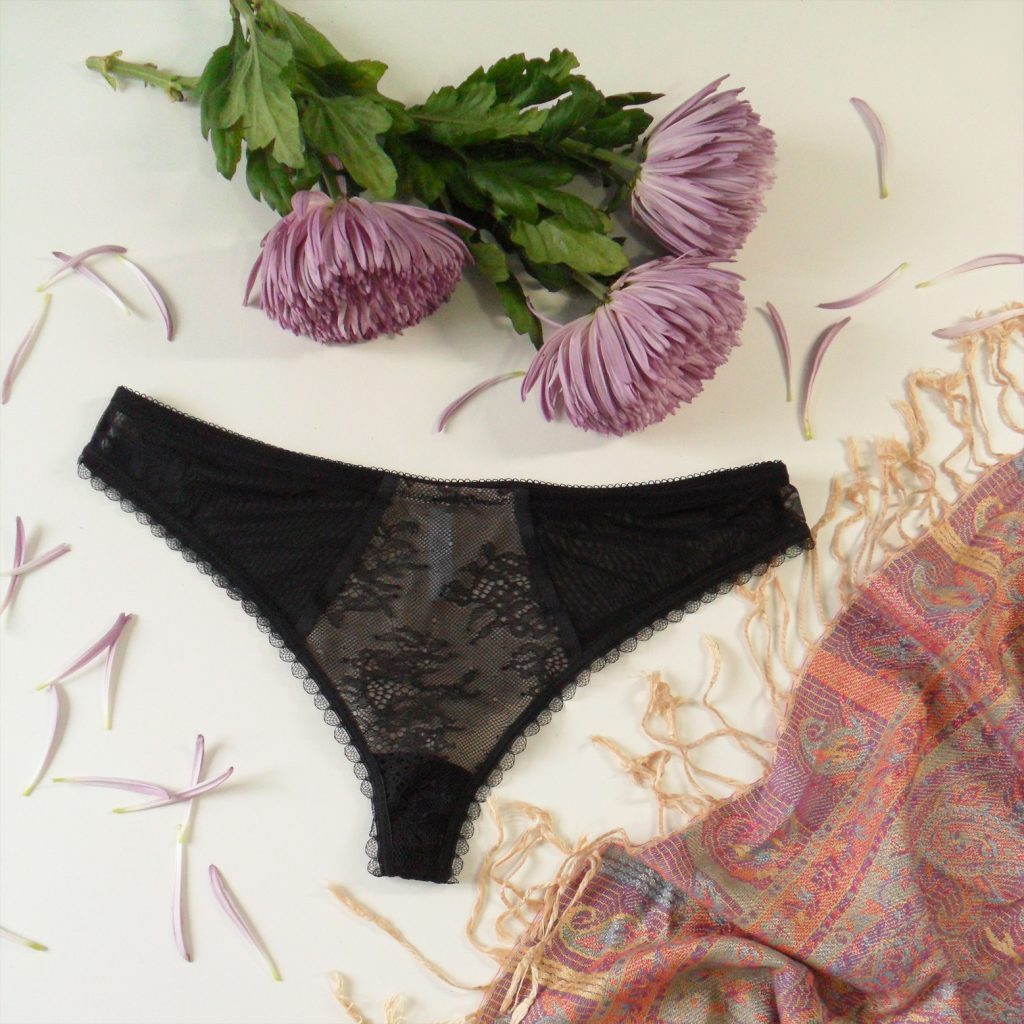 Lingerie Review: Lavinia Lingerie Darling Bra & Tanga