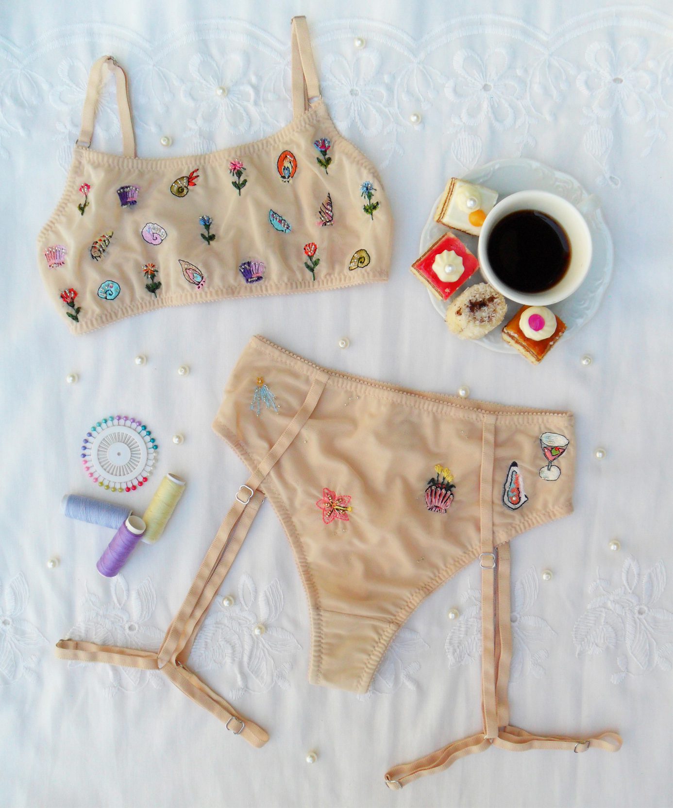 Lingerie Review: Love & Swans Siesta Bralette & Oyster Knickers