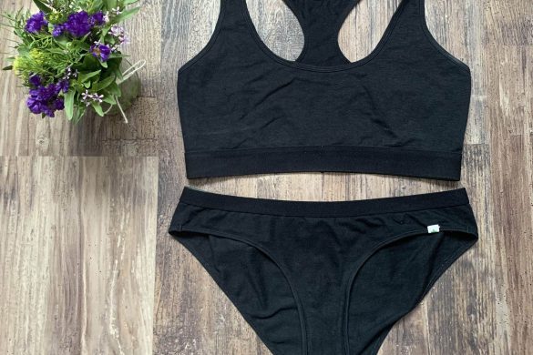 Lingerie Review: WAMA Hemp Racerback Bralette & Bikini Brief
