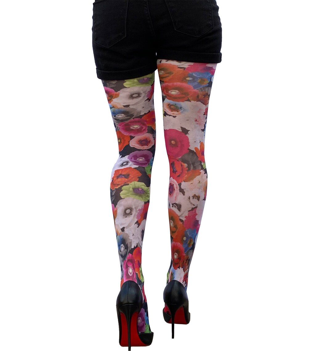 23 Pairs of Eye-Catching Fashion Tights for Winter