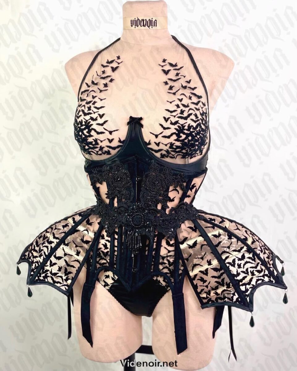 videnoir bats lingerie set with corset and panniers