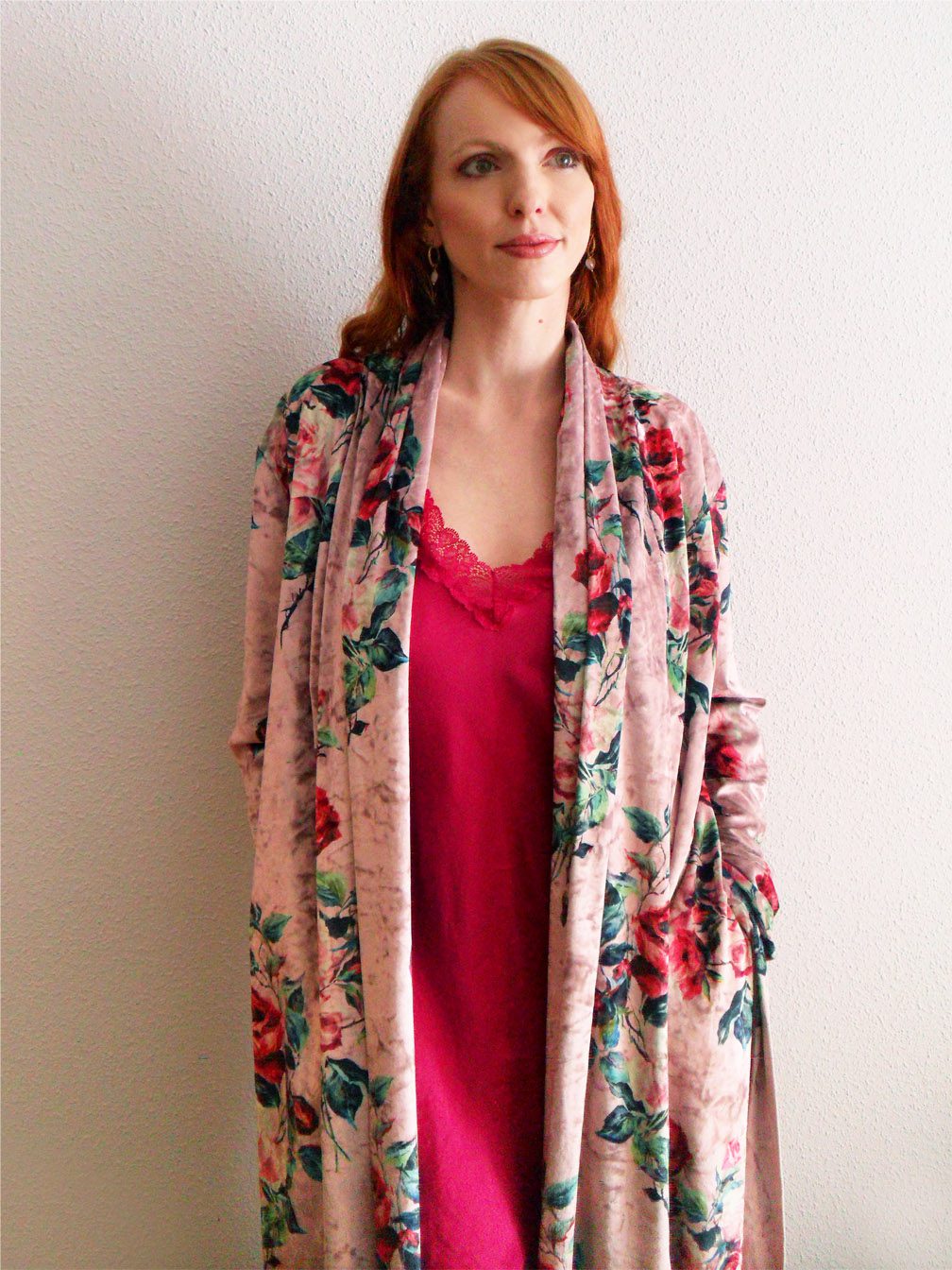 Loungewear Review: Lavender Dreams Floral Velvet Robe | Esty Lingerie