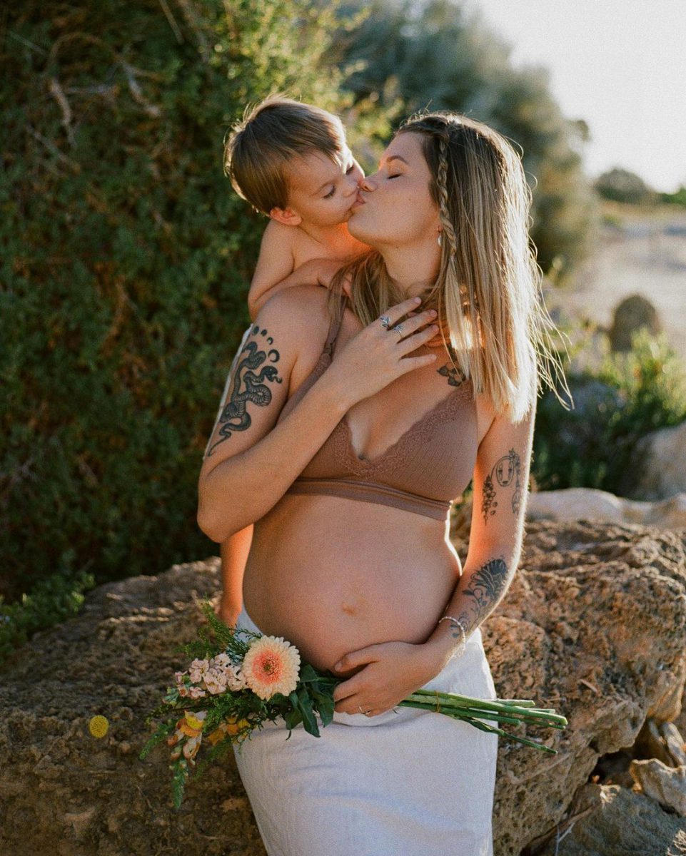 19 Stylish Maternity Bras We Love