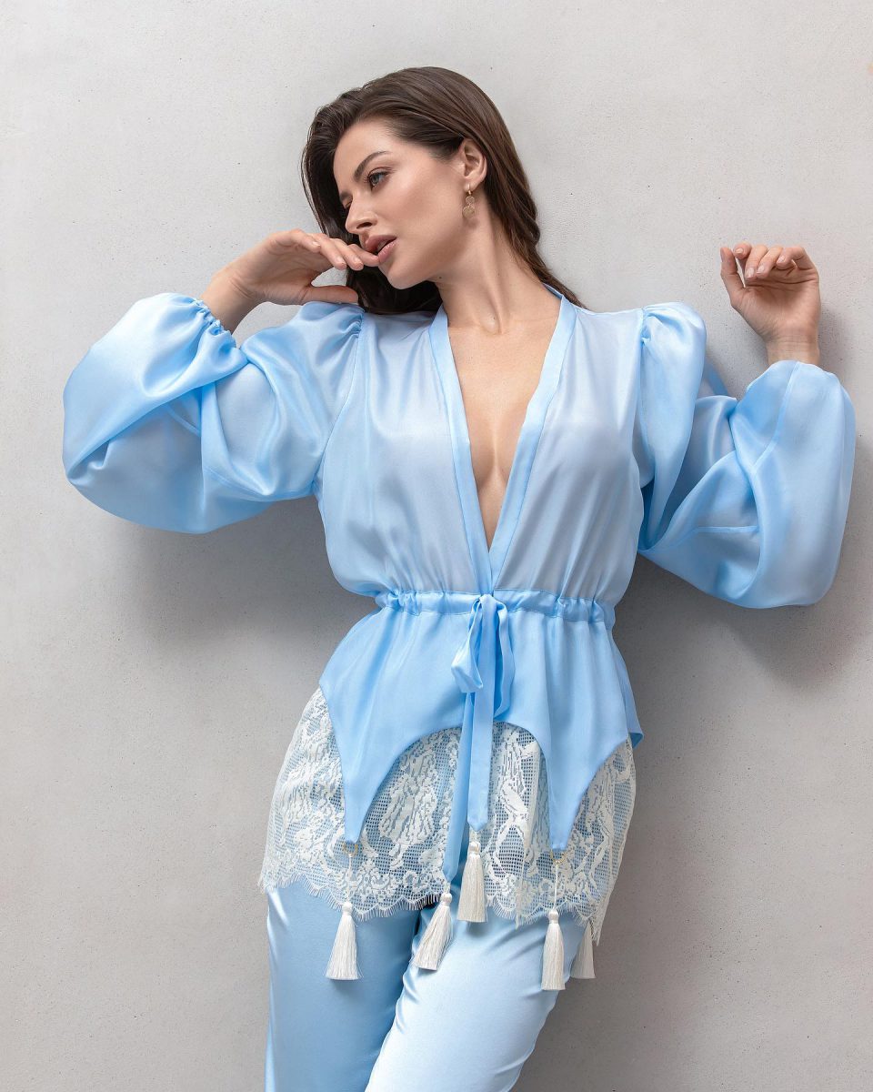 Apilat luxury blue silk pyjama set with lace and tassels