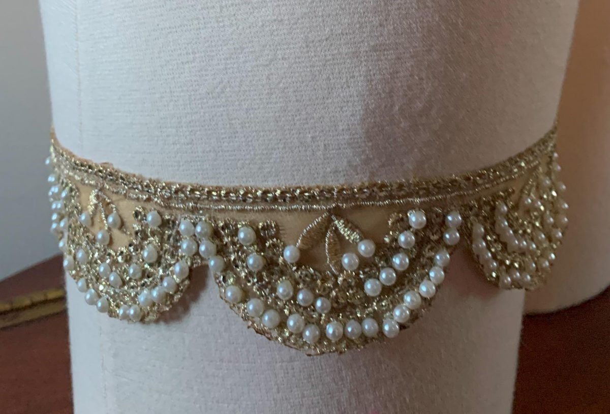 TKC Design Inc embroidered garter with glued on pearl beads