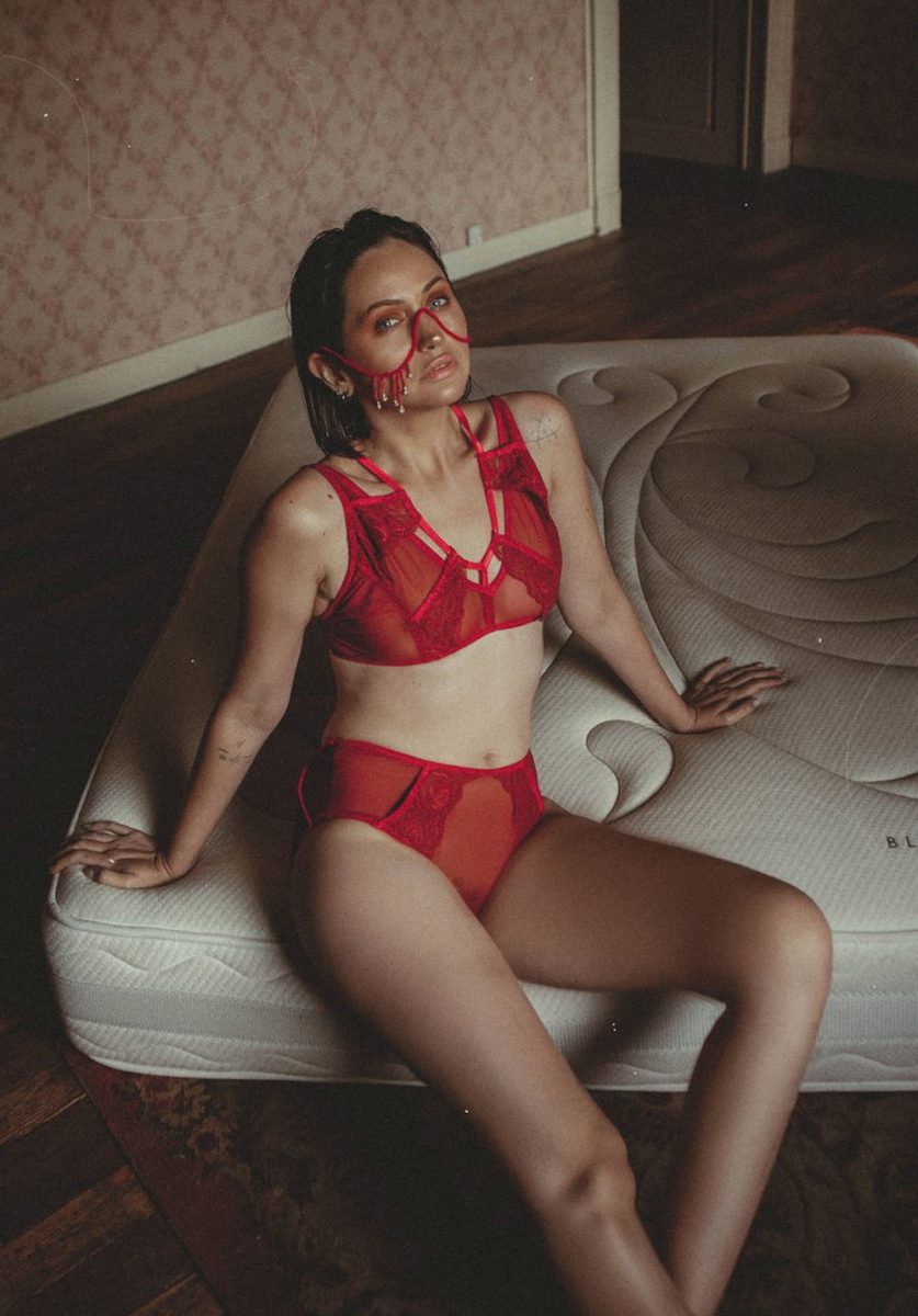 Maison Louve Thelma luxury red lingerie set with matching face mask