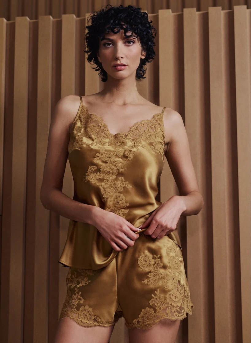 Marjolaine Bénédicte gold silk and lace cami short pyjama set